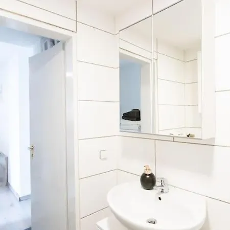 Cozy Loft With Mercatorstasse Wiev Wi-fi - Smarttv Apartament *