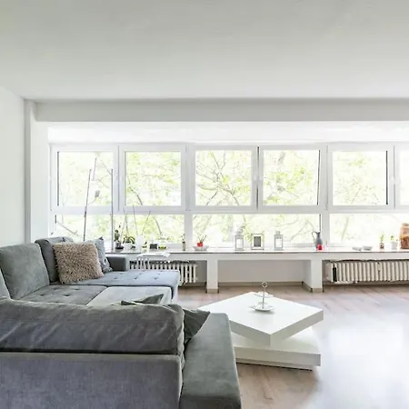 Apartament Cozy Loft With Mercatorstasse Wiev Wi-fi - Smarttv