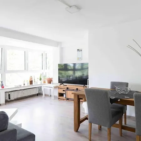 Cozy Loft With Mercatorstasse Wiev Wi-fi - Smarttv * Duisburg