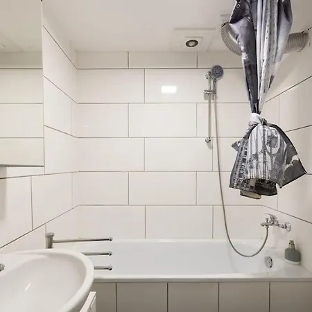 Cozy Loft With Mercatorstasse Wiev Wi-fi - Smarttv Duisburg